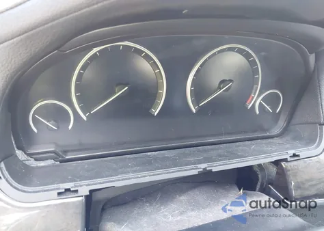 2013 BMW 750Li из США, поврежденный, VIN WBAYE8C50DD133041